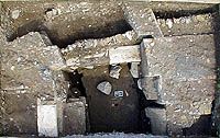 Porta tardo-antica della Via degli Aurighi