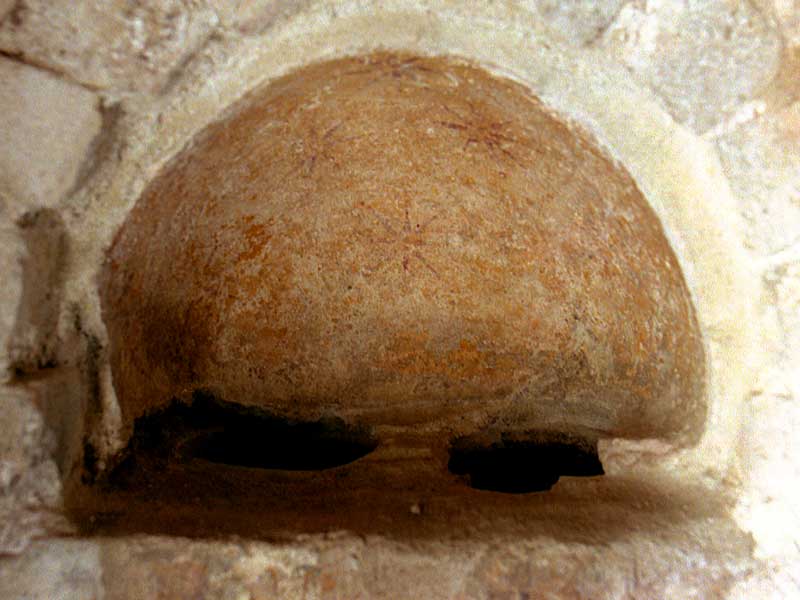 back to tomb 14
