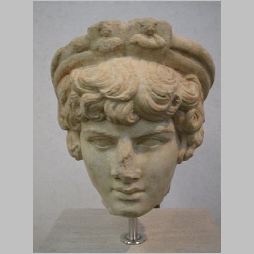 mm35-antinous.jpg