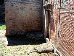 click to enlarge photograph